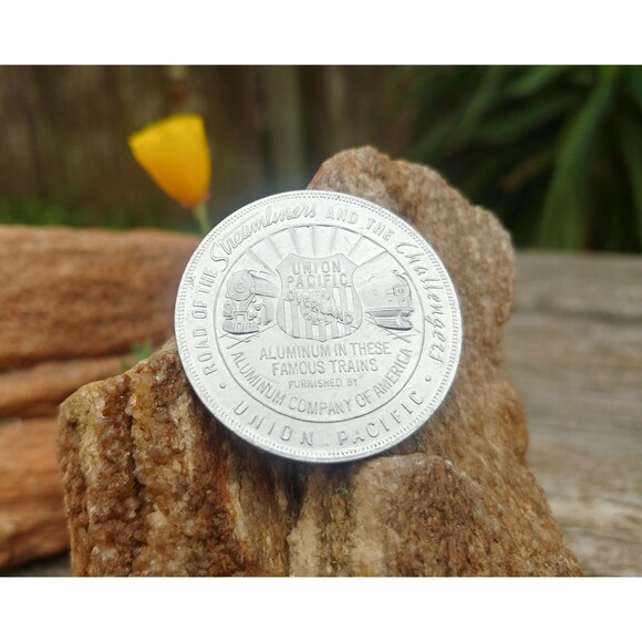 Vintage 1939 Golden Gate International Exposition Union Pacific Railroad Token - Picture 6 of 10
